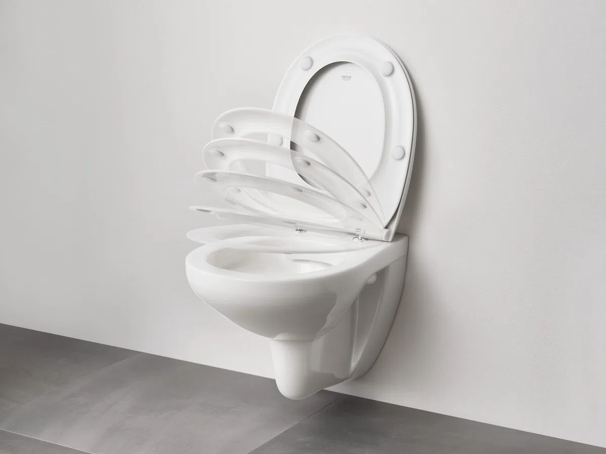 GROHE cuvette WC suspendue Bau ceramic, sans bride sans rebord, cuvette avec fixation rapide, volume de chasse 3/6 L, porcelaine vitrifiée, finition blanc alpin, 39427000 (Import Allemagne)