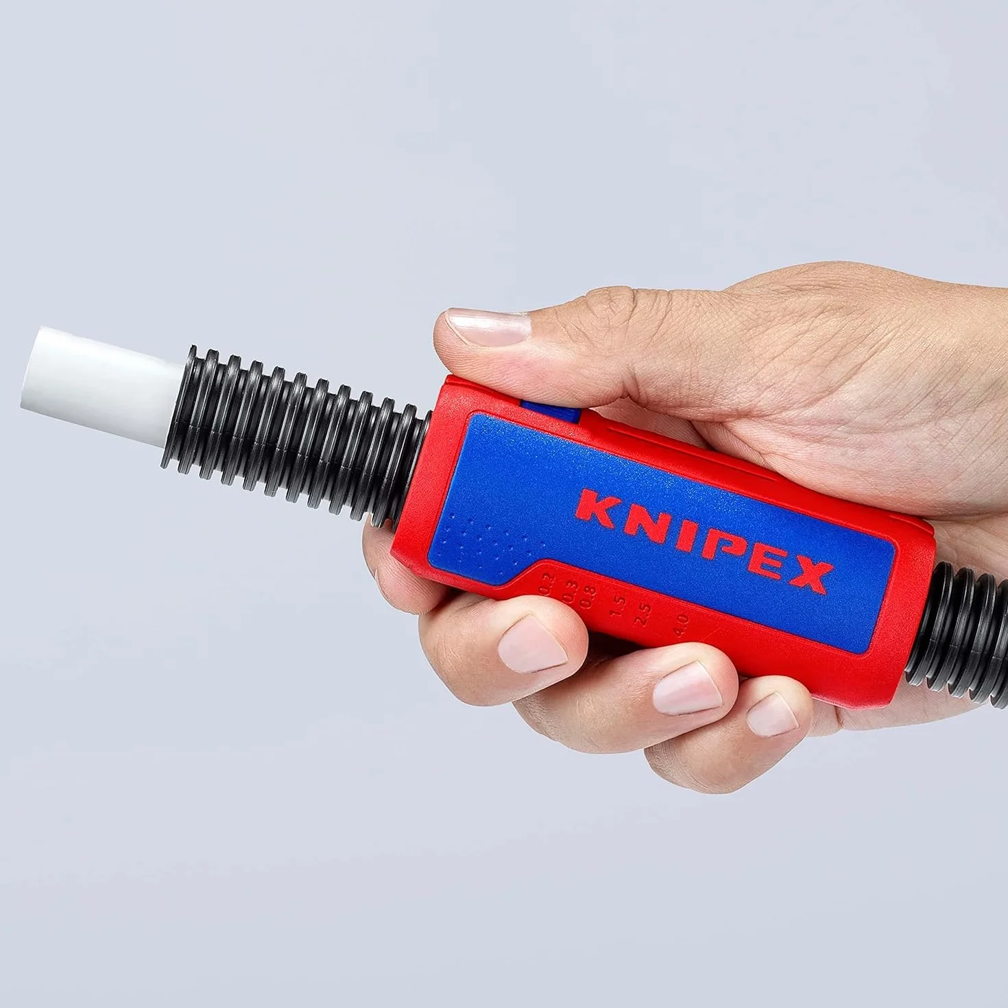 Knipex TwistCut Coupe-tubes pour gaines électriques en blister 100 mm, 90 22 02 SB