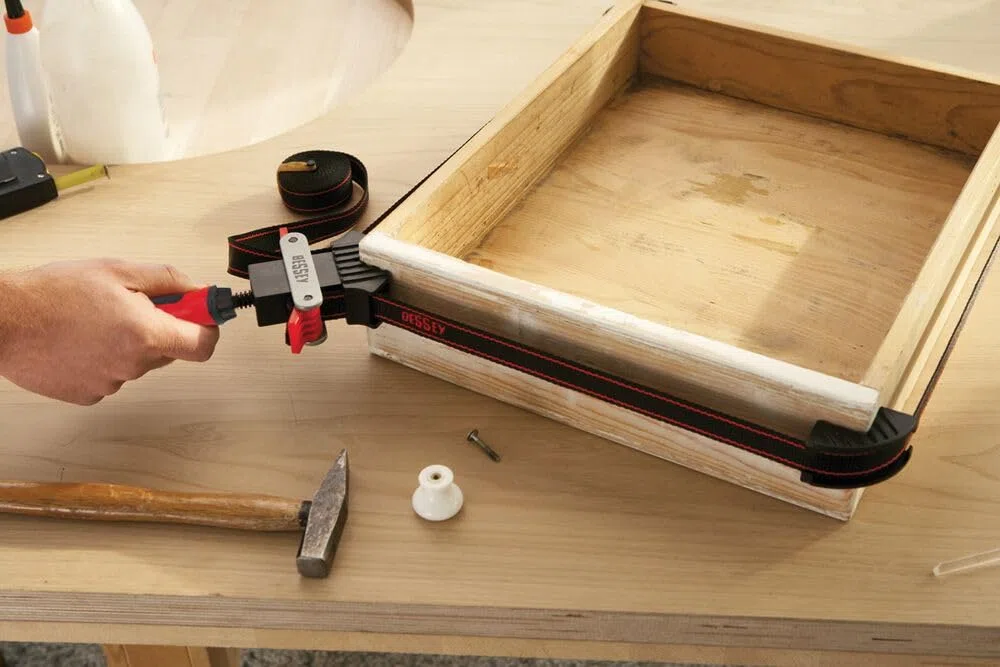 BESSEY Presse à ruban BAN 400