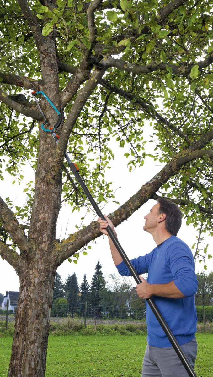 Gardena - Scie horticole Combisystem: lame de scie pivotant xe0 360xb0, blocage de lame anti-torsion, tension de lame rxe9glable, compatible avec tous les manches Combisystem (691-20)