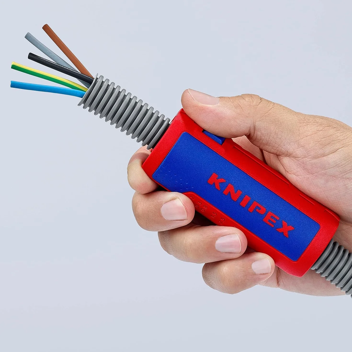 Knipex TwistCut Coupe-tubes pour gaines électriques en blister 100 mm, 90 22 02 SB