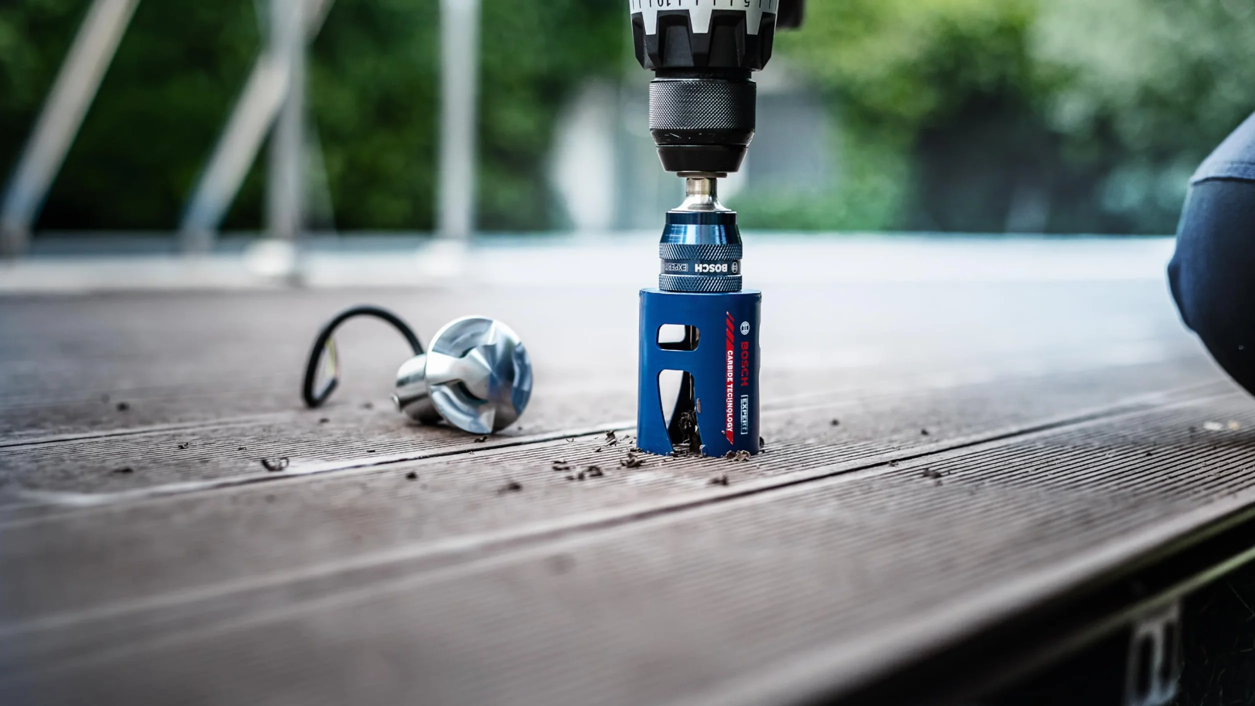 Bosch 1x Scies trépans EXPERT Construction Material (pour Bois résineux, Panneau aggloméré, Ø 68 mm, Professional Accessoire Perceuses/visseuses rotatives)