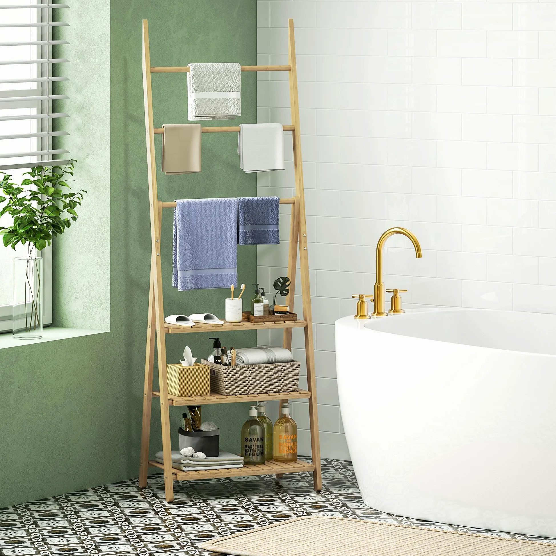 HOMCOM Étagère Salle de Bain en Bambou Pliable 3 Niveaux au Sol étagère à échelle avec Porte-Serviettes, présentoir de Plantes pour Salon, Salle à Manger, Balcon, 53,5x30x153cm, Effet Bois Naturel