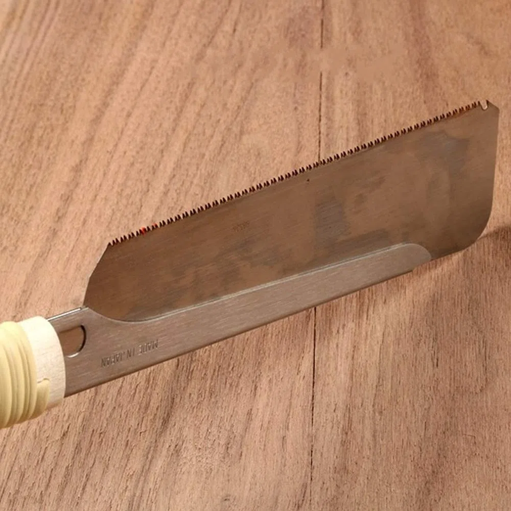 Scie à tronçonner ultra fine Dozuki Z-Saw H-150