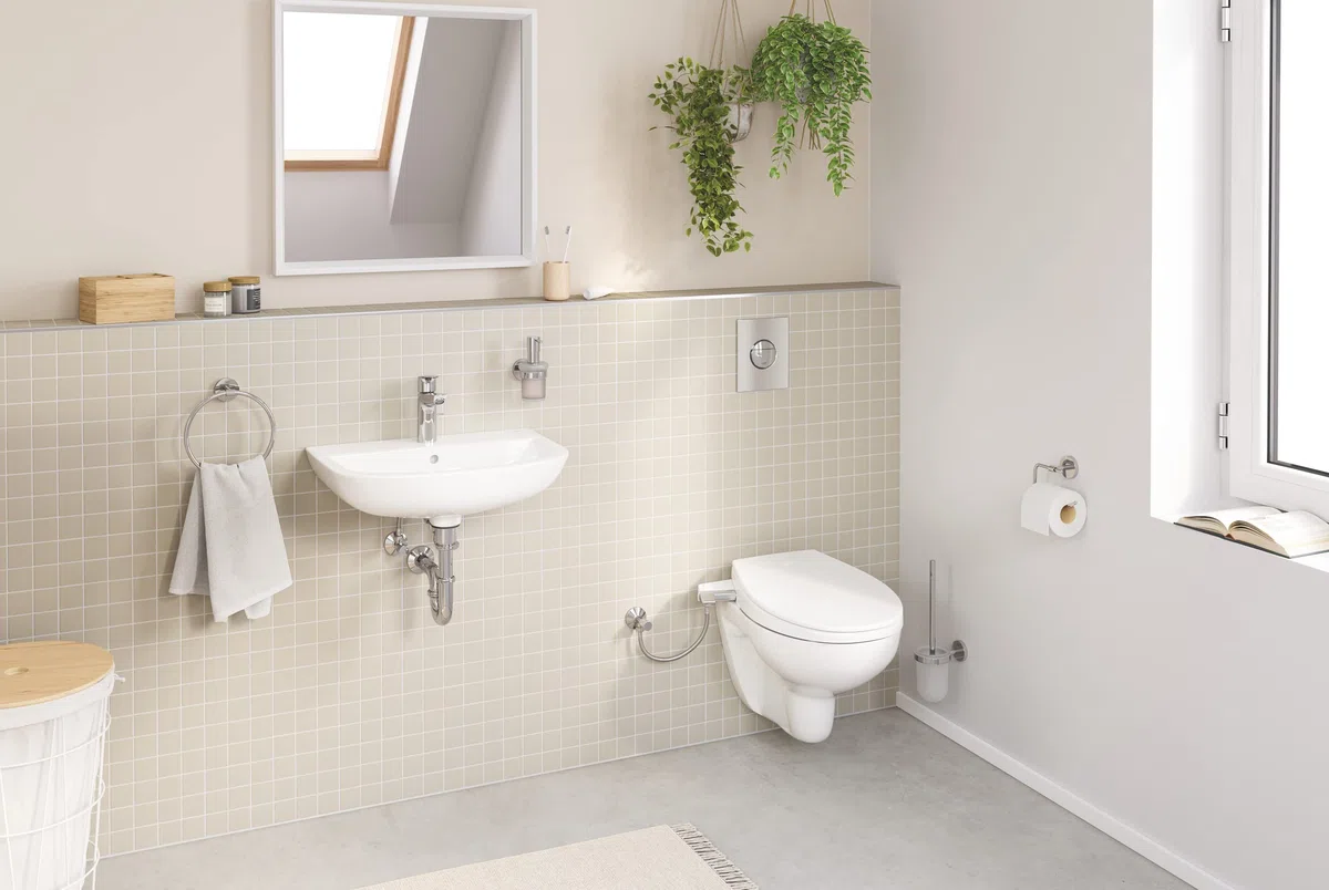 GROHE cuvette WC suspendue Bau ceramic, sans bride sans rebord, cuvette avec fixation rapide, volume de chasse 3/6 L, porcelaine vitrifiée, finition blanc alpin, 39427000 (Import Allemagne)
