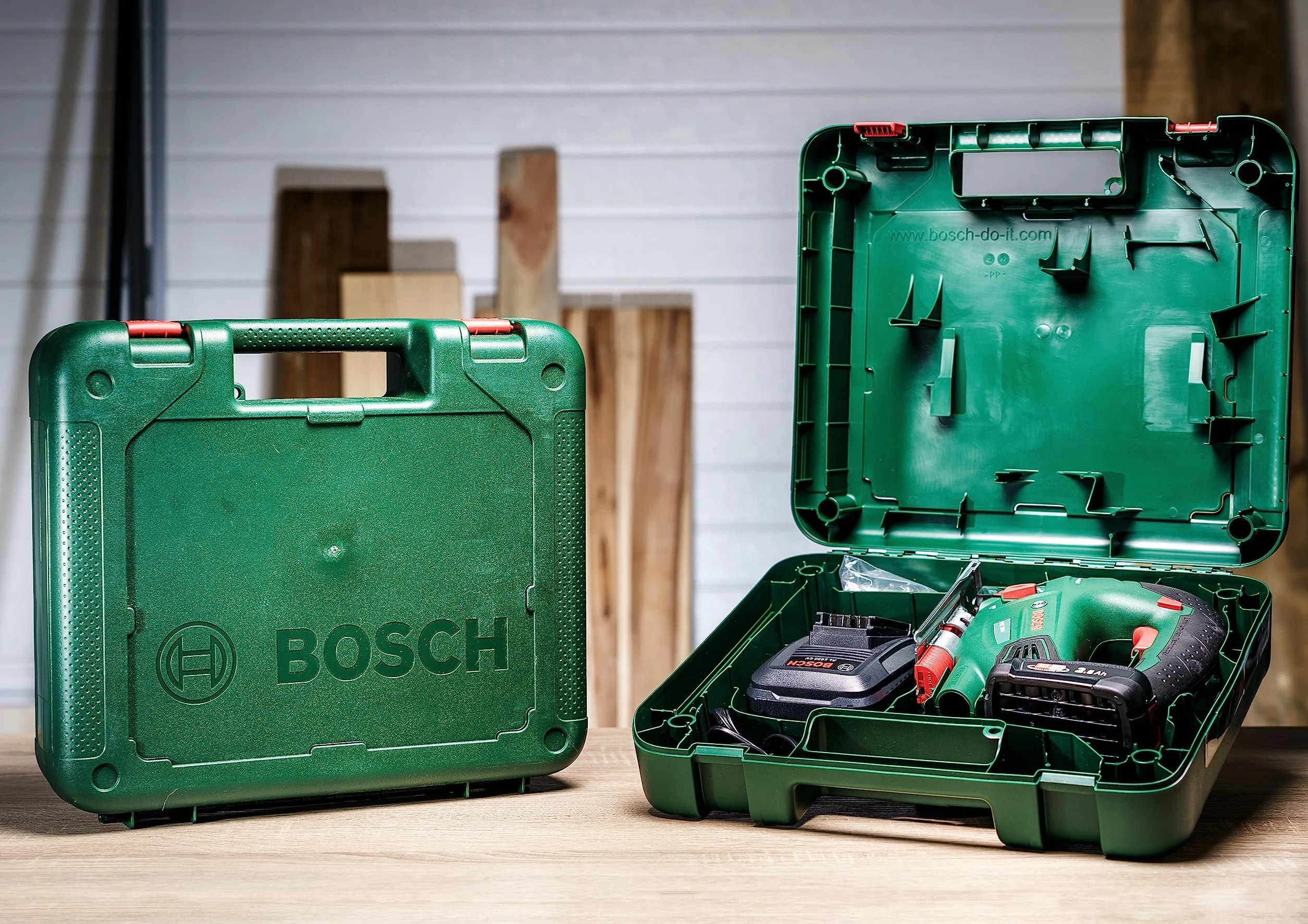 Bosch 1x Mallette de Rangement LSR (pour un rangement sûr du PST 18 LI + Batterie Gen II 1.5/3.0 Ah et chargeur, accessoires scie sauteuse)