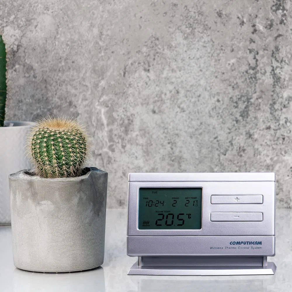 Computherm Q8RF (TX) numérique, thermostat programmable, sans fil. (UTILISATION UNIQUEMENT AVEC Q8RF)